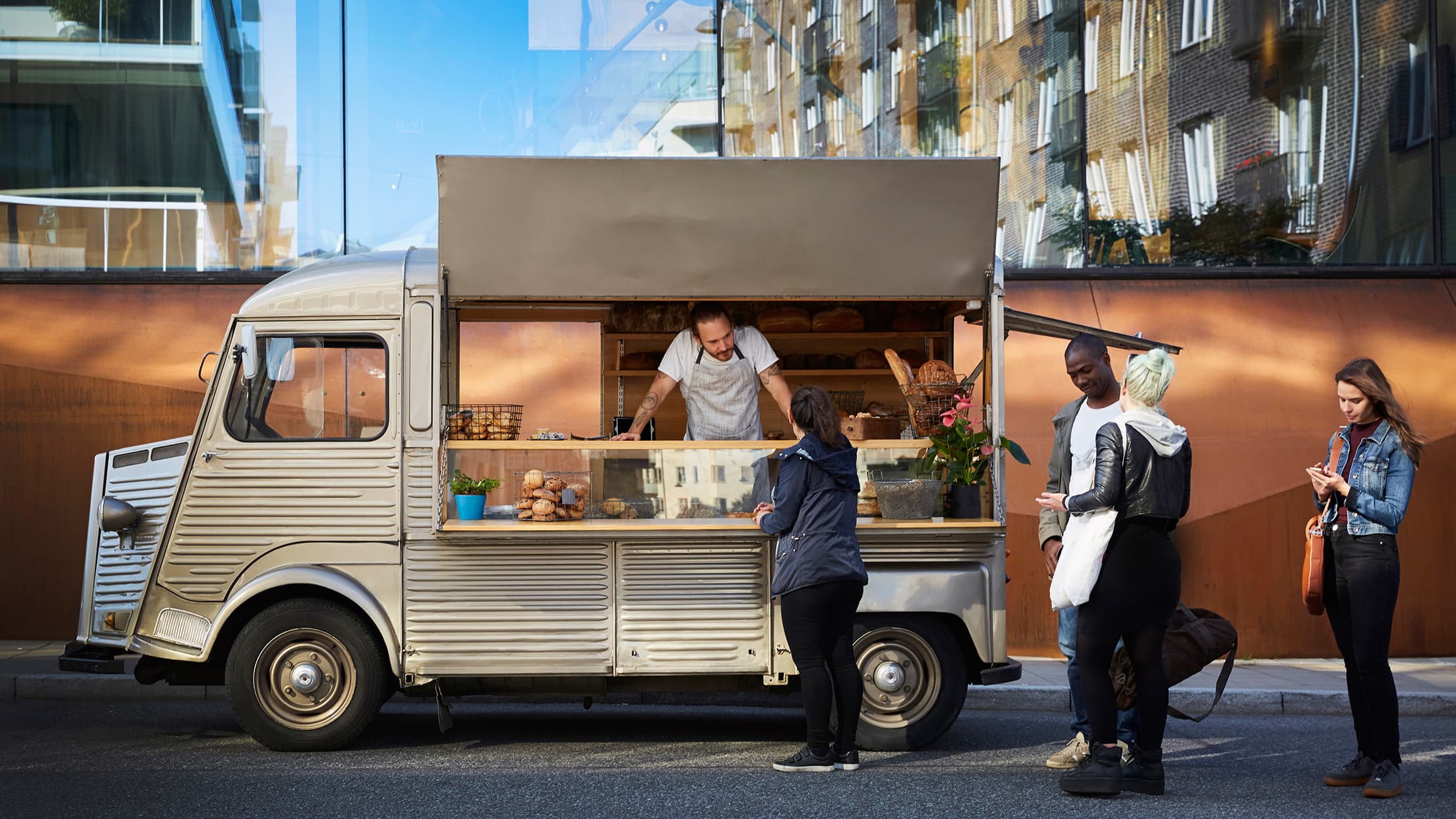 Costs for starting a food truck business